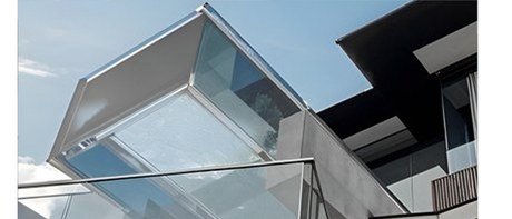 Cantilevered Pool Over Sydney Harbour
