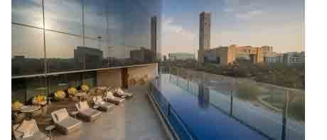 Le M&eacute;ridien Riyadh Viewing Pools